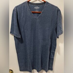 Flag & Anthem Men's V-Neck Short Sleeve Tee T-Shirt Navy Heather Size Medium NWT